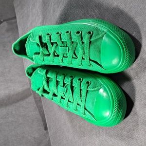 Converse Green Sneakers